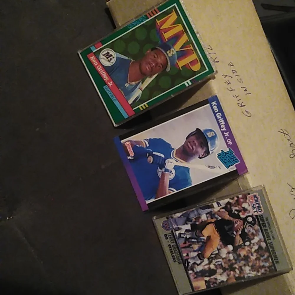 Collectible - Picture 1 of 4